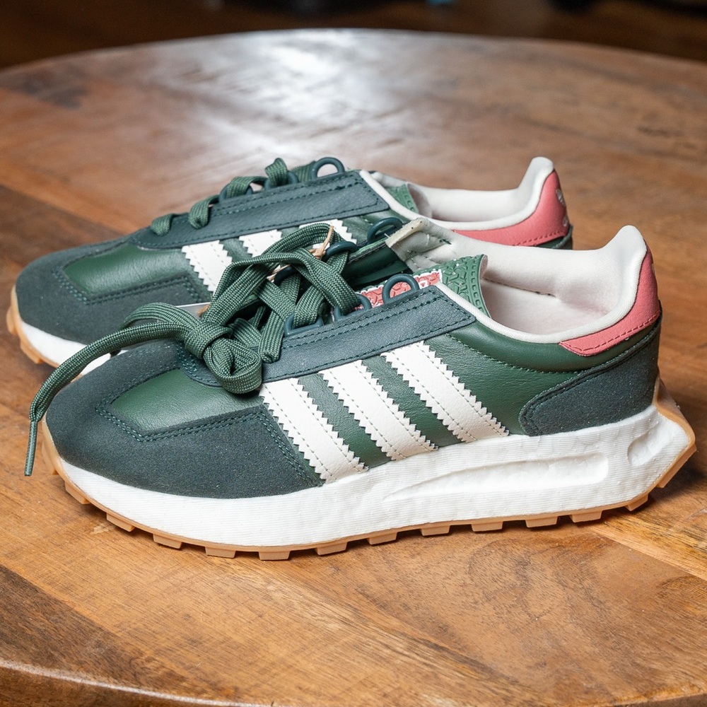 adidas Green and Pink Women's Sneakers